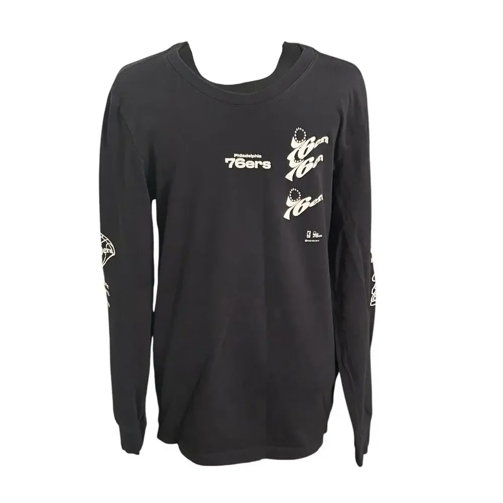 Philadelphia 76ers Sixers NBA Nike Long Sleeve T-Shirt The Nike Tee Men’s Small‎